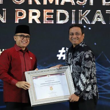 Penganugerahan Reformasi Birokrasi, Pemkot Pekalongan Raih Predikat Sangat Baik
