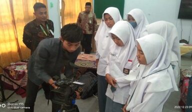 Hari Kedua Pelatihan, Narsum Ajak Peserta Praktik