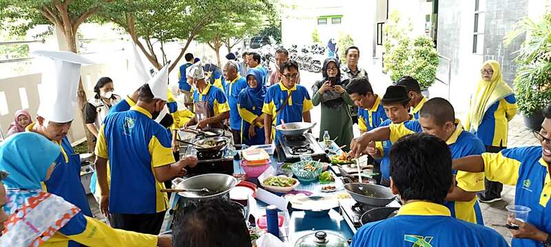 Lomba Memasak Bapak-bapak Kemenag, Begini Keseruannya
