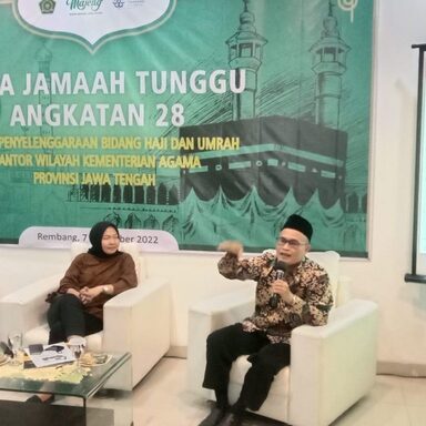 Calon Haji Diminta Tak Tarik Dana Haji untuk Umroh