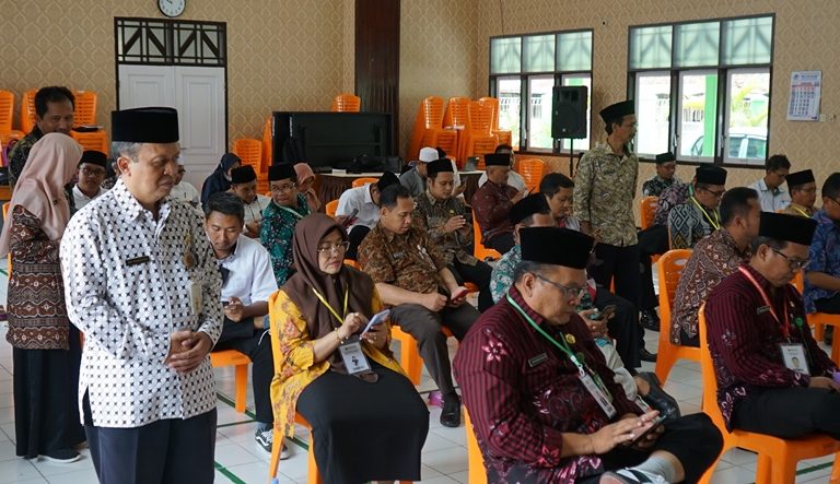 Meskipun Molor , Ujian CAT  Petugas Haji Lancar