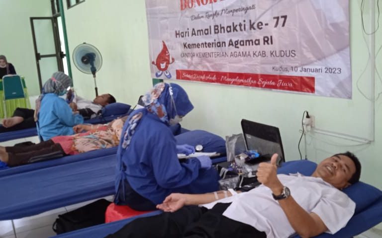 Dalam Rangka  HAB ke 77, Kemenag Kudus Gelar Aksi Donor Darah