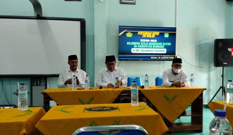 Kepala MAN 2 Rembang Pimpin Rapat Triwulanan KKMA Se-Kabupaten Rembang