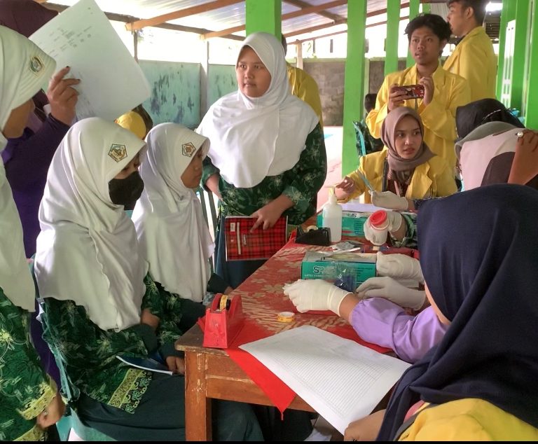 Hindari Anemia, MTsN 3 Magelang Lakukan Screening Kesehatan Peserta Didik