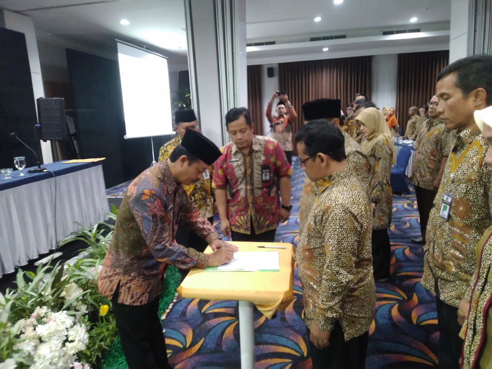 Kukuhkan 26 Pengurus Pokjana Kemenag Jateng, Suwarno Terpilih Sebagai Ketua