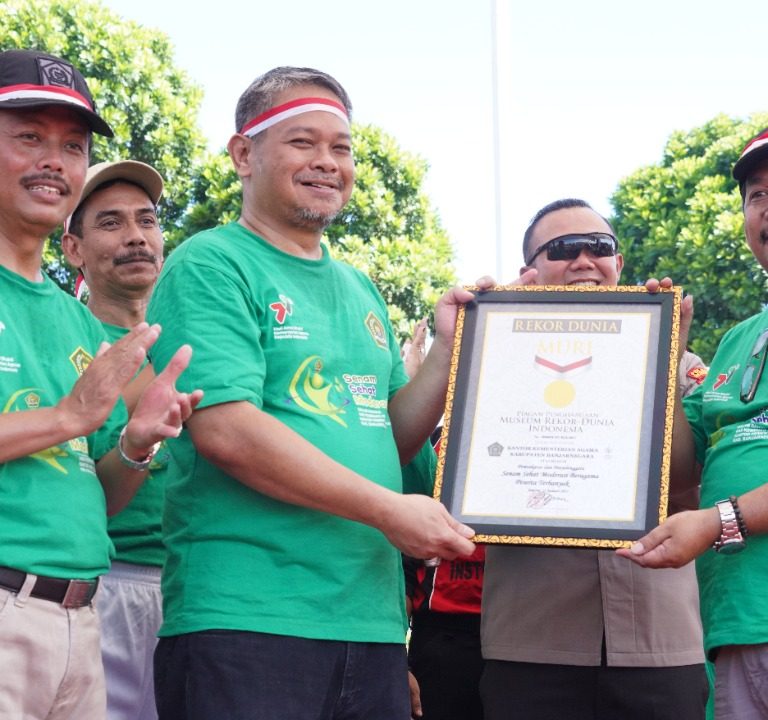 Pecahkan Rekor MURI, Kemenag Kabupaten Banjarnegara Hadirkan 12 Ribu Lebih Peserta Senam Sehat Moderasi Beragama