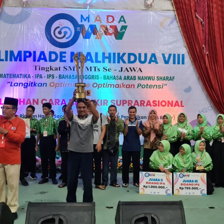 MTsN 1 Kebumen Kembali Juara Umum OMADA VIII Se-Jawa