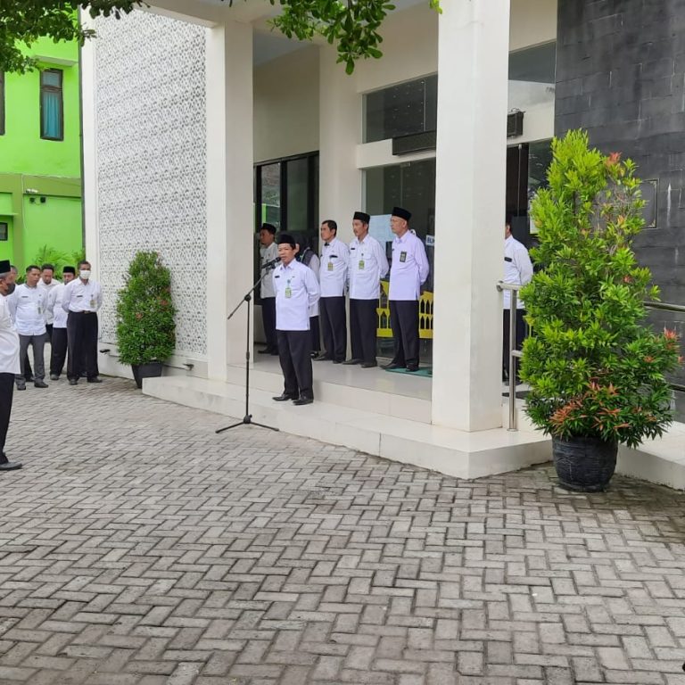 Kakankemenag  Imbau ASN Disiplin Catat Pekerjaan