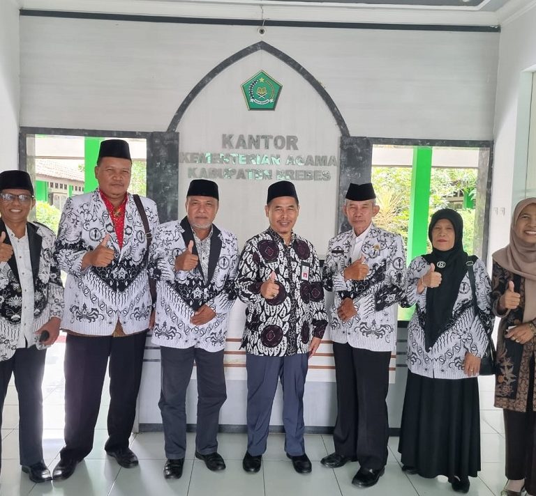 Kakankemenag Terima Audiensi Pengurus PGRI Brebes Periode 2021-2026