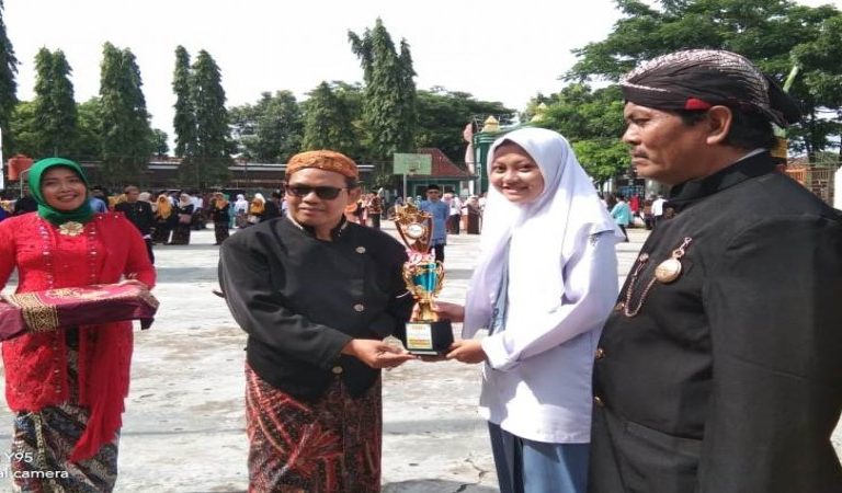 MAN 1 Rembang Sabet Juara I Lomba Film Moderasi Beragama