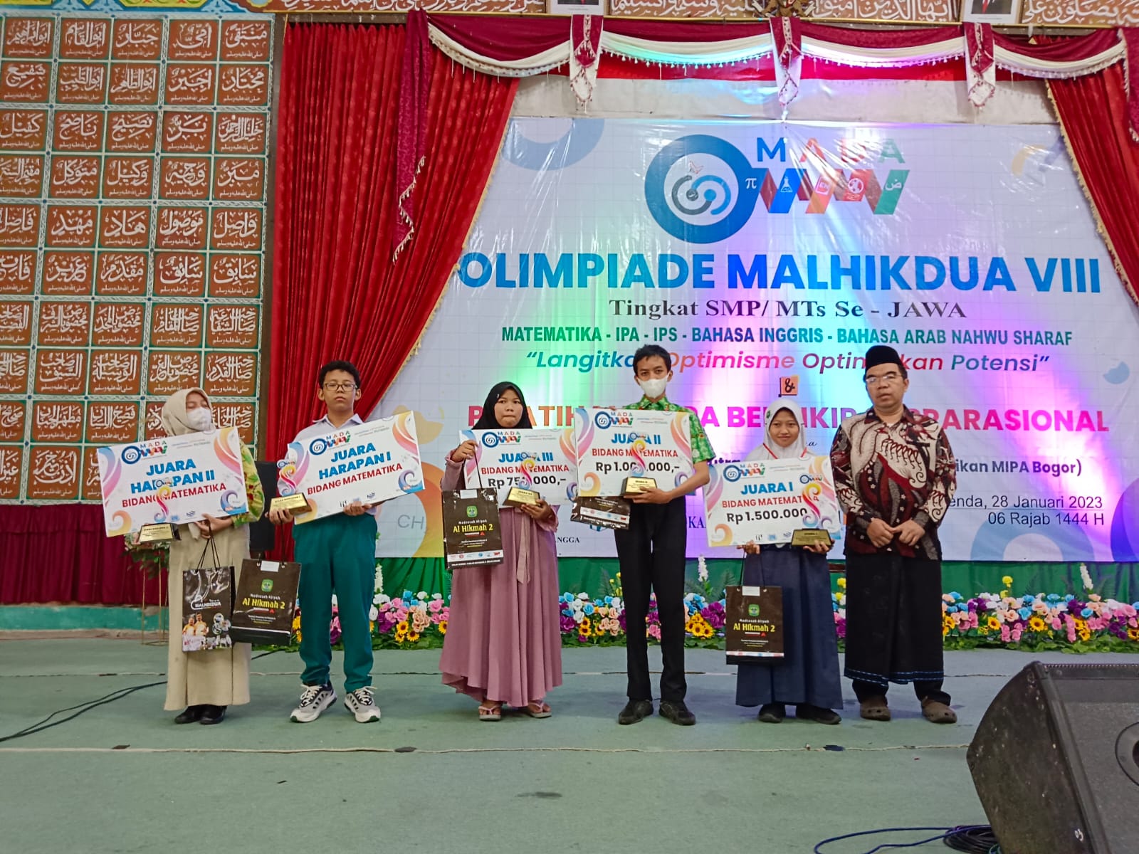 MTsN 1 Rembang Sabet Juara III Omada tingkat Jawa