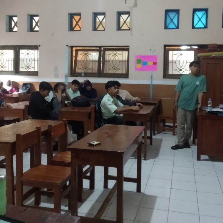 Tingkatkan Potensi Perfilman, Ekskul Sinematografi MANDABARA Datangkan Mahasiswa UNY   