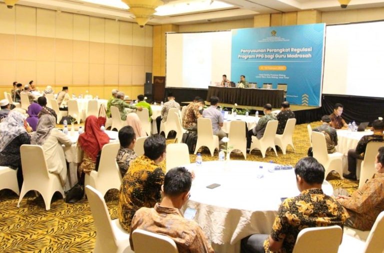 Kemenag Sosialisasi Kurikulum Merdeka pada LPTK Penyelenggara PPG