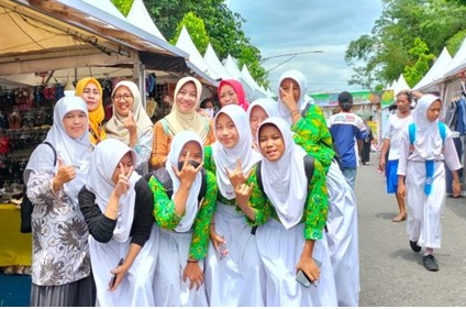 963 Siswa MTs Negeri 2 Banjarnegara Ramaikan Expo Hari Jadi Banjarnegara