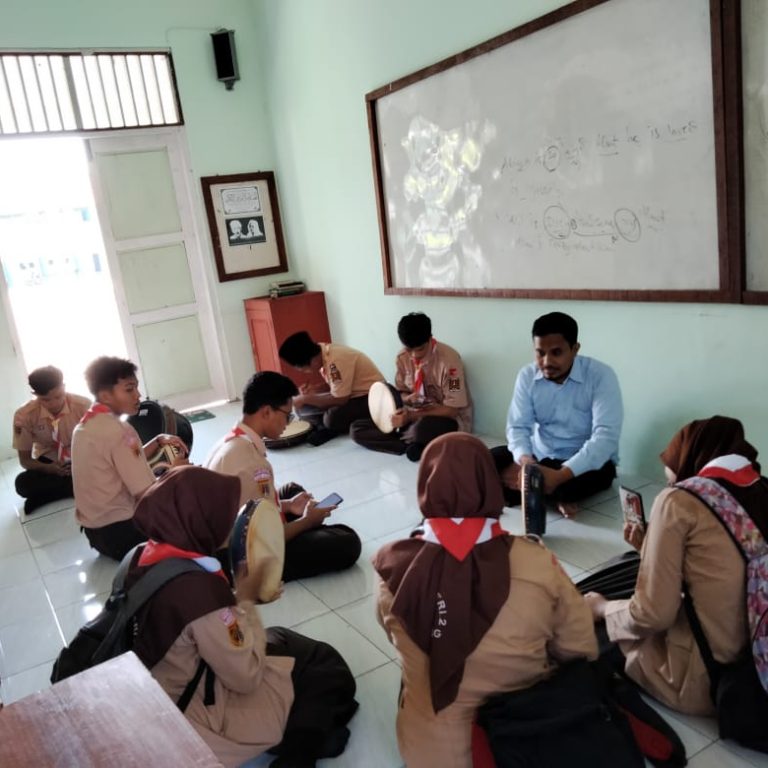 Ekskul Hadrah MAN 2 Rembang Sudah Berprestasi