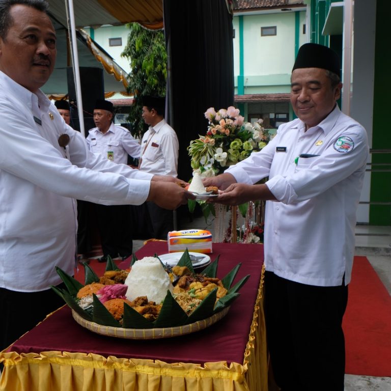 Tempati Gedung Baru Dana SBSN 2022, MAN 2 Kebumen Gelar Tasyakuran
