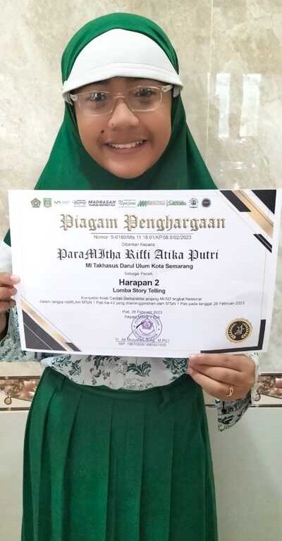 Unjuk Gigi Tingkat Nasional, MI Takhasus Darul Ulum Ngaliyan Juara Harapan 2 Story Telling