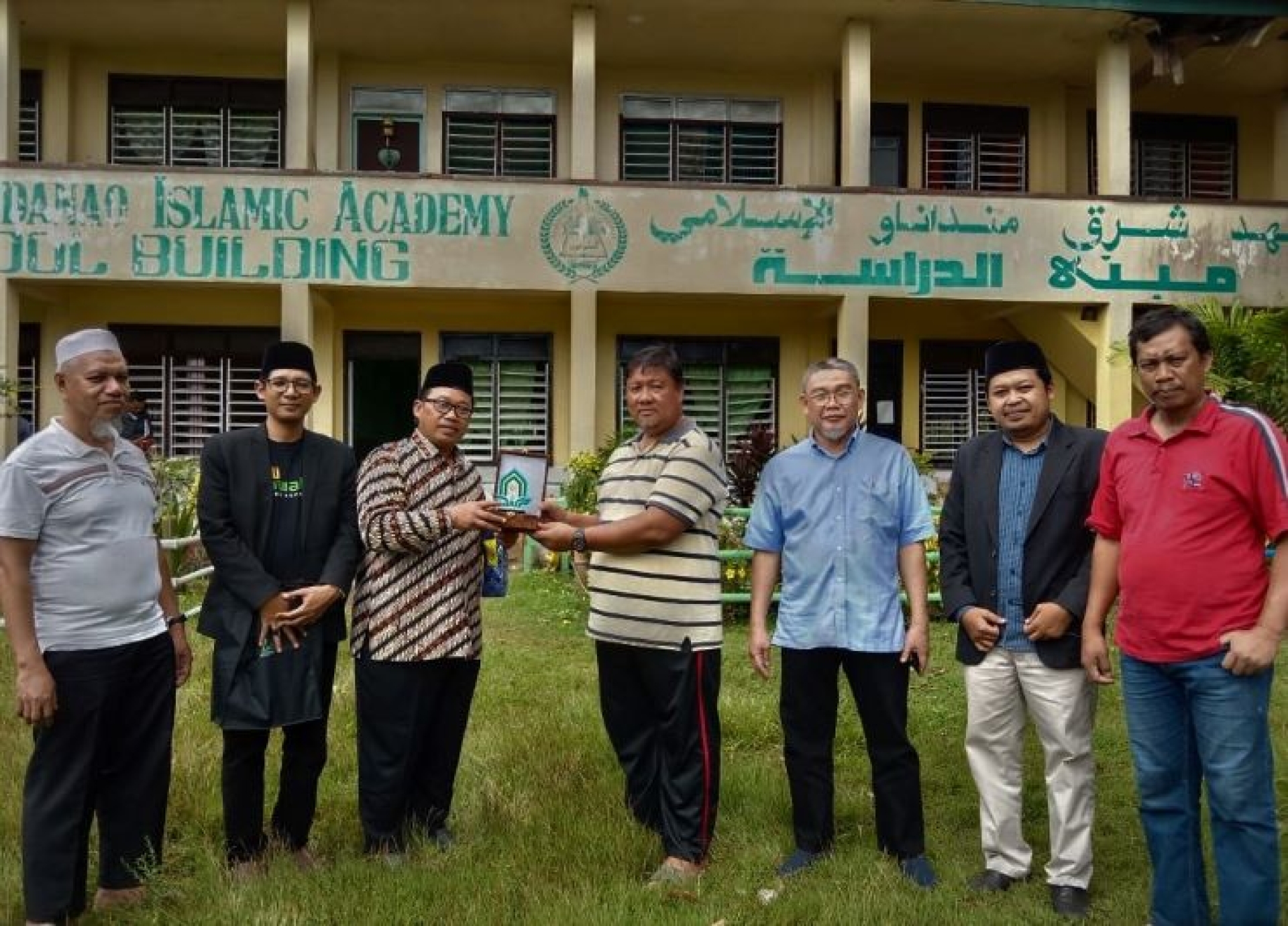 Tim UIN Gus Dur Berbagi Pengalaman Pengelolaan Madrasah Diniyah ke EMIA Davao, Filipina
