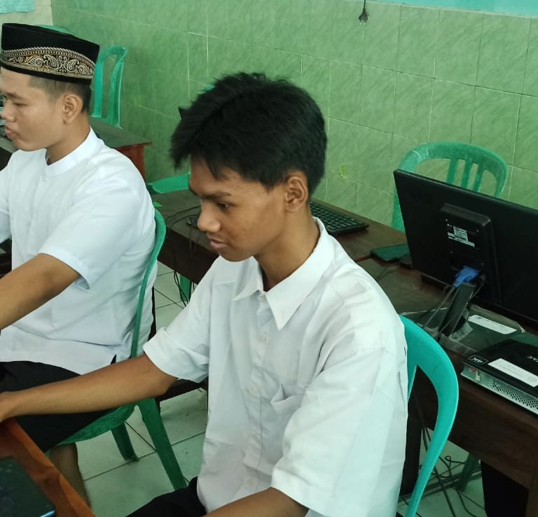 MTsN 1 Rembang Terima Siswa Prakerin