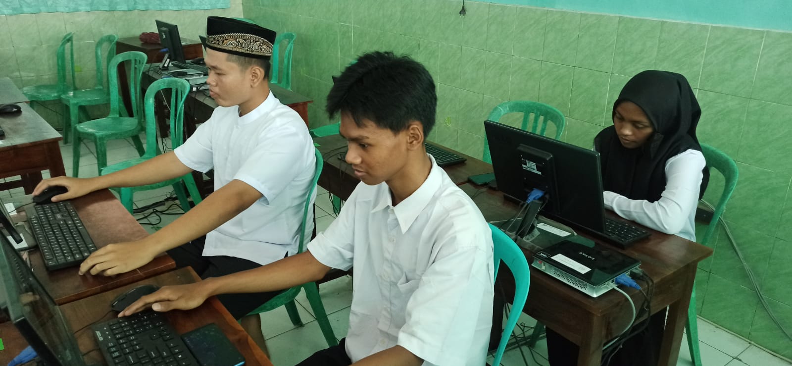 MTsN 1 Rembang Terima Siswa Prakerin
