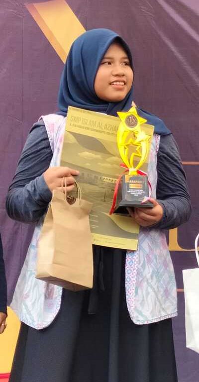 MI Takhasus Darul Ulum Ngaliyan Raih Kejuaraan Lomba Solo Vocal AEX 2023
