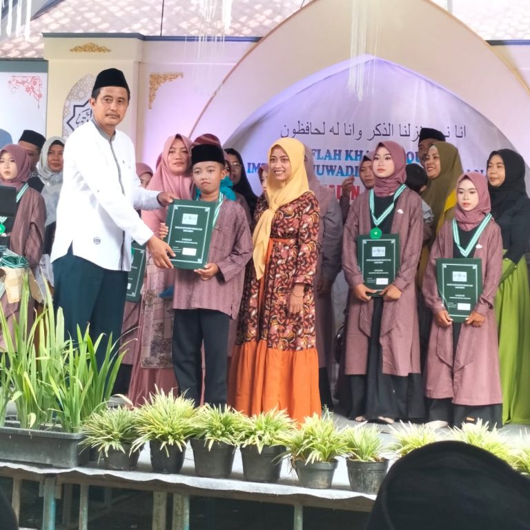 KUA Kaliori Kagumi Perjuangan dan Keikhlasan Guru TPQ
