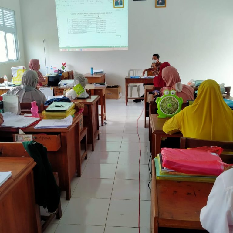 Awal Ramadan, MTsN 3 Rembang Gelar Rapat KBM
