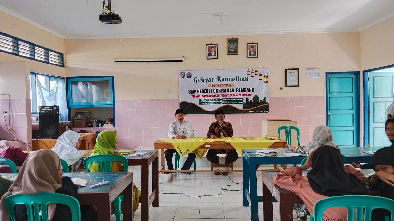 Penyuluh Sampaikan Hikmah Puasa kepada Siswa SMP 2 Gunem