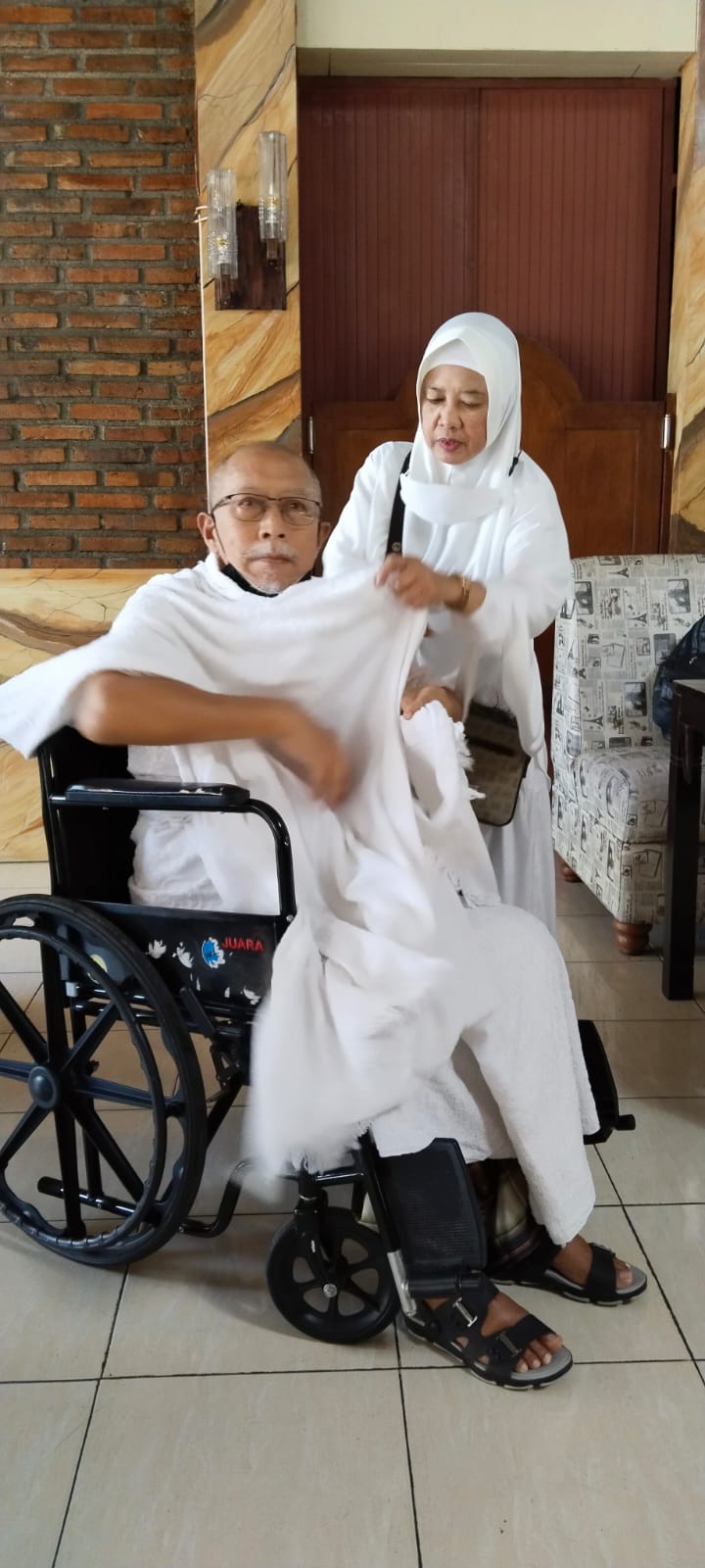 Herman Airianto, Meski Berkursi Roda Ia Optimis Tunaikan Ibadah Haji Ke Tanah Suci