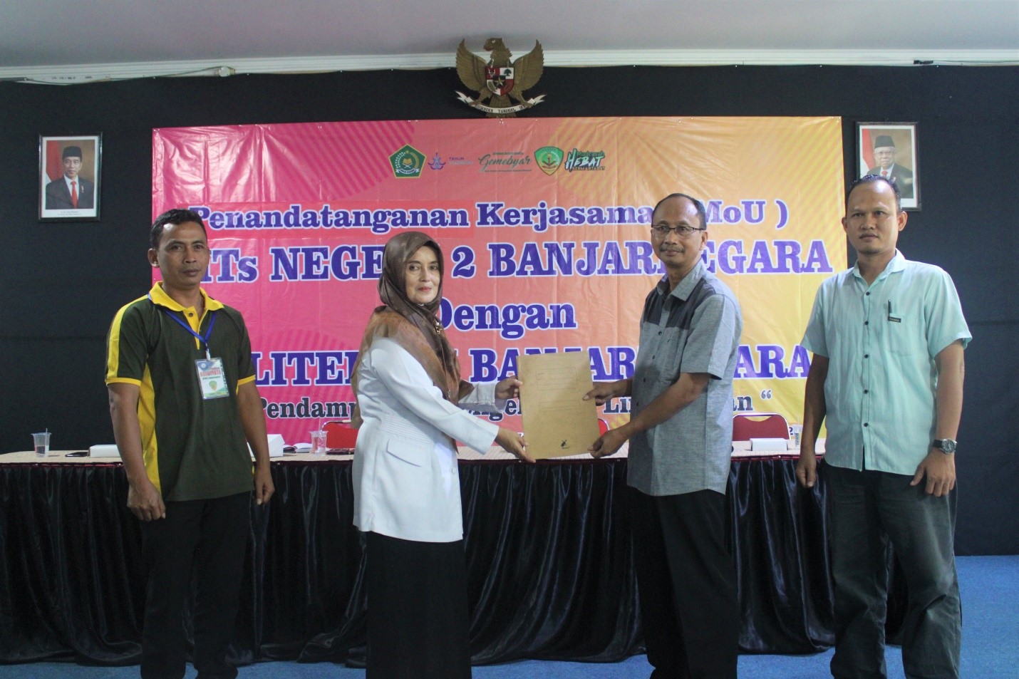 Gerakkan Pelestarian Lingkungan Hidup, MTs Negeri 2 Banjarnegara Adakan MoU dengan Politeknik Banjarnegara