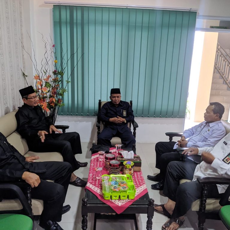 Ketika Pimpinan Kemenag dan Pengadilan Agama Berbincang Soal Tradisi Pernikahan di Rembang