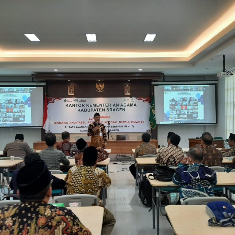 Virtual Meeting bersama Kepala KUA dan Kepala Madrasah, Kakankemenag Sragen Minta Semua Satker Penuhi Target Realisasi Anggaran