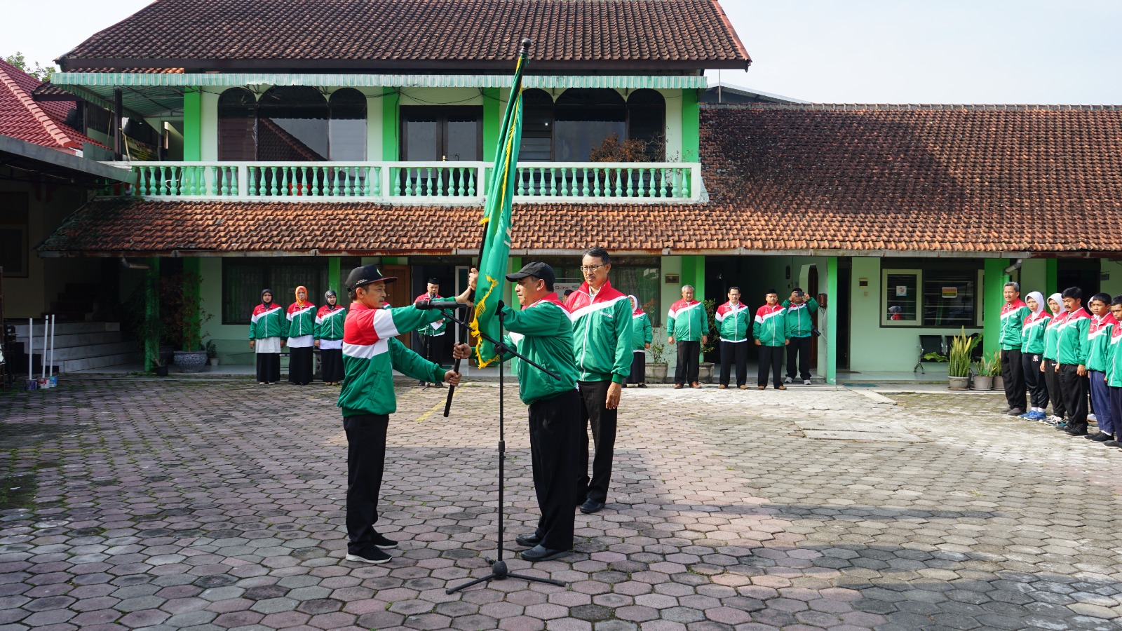 Pelepasan Kontingen Porseni MTs Kabupaten Magelang Menuju Porseni Jawa Tengah