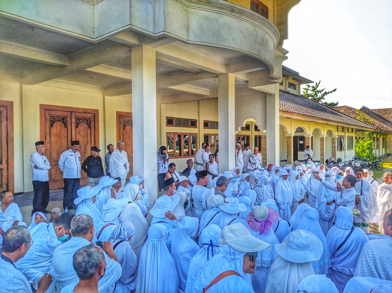 Pantau Manasik Haji, Kakankemenag Berpesan Kepada Jemaah Agar Jaga Kesehatan
