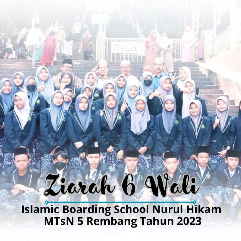 Lestarikan Tradisi, Siswa MTsN 5 Rembang Adakan Ziarah Wali