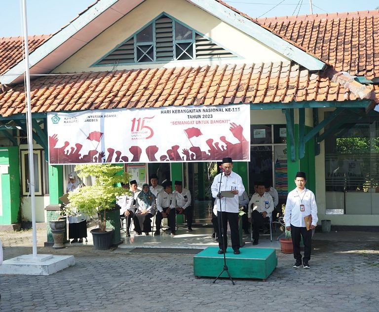 Upacara Peringatan Harkitnas 2023 Berjalan Khidmat dan Tertib
