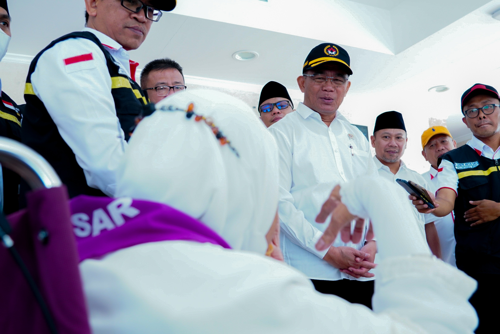 Menko PMK Apresiasi Aturan Jemaah Lansia Tanpa Pendamping