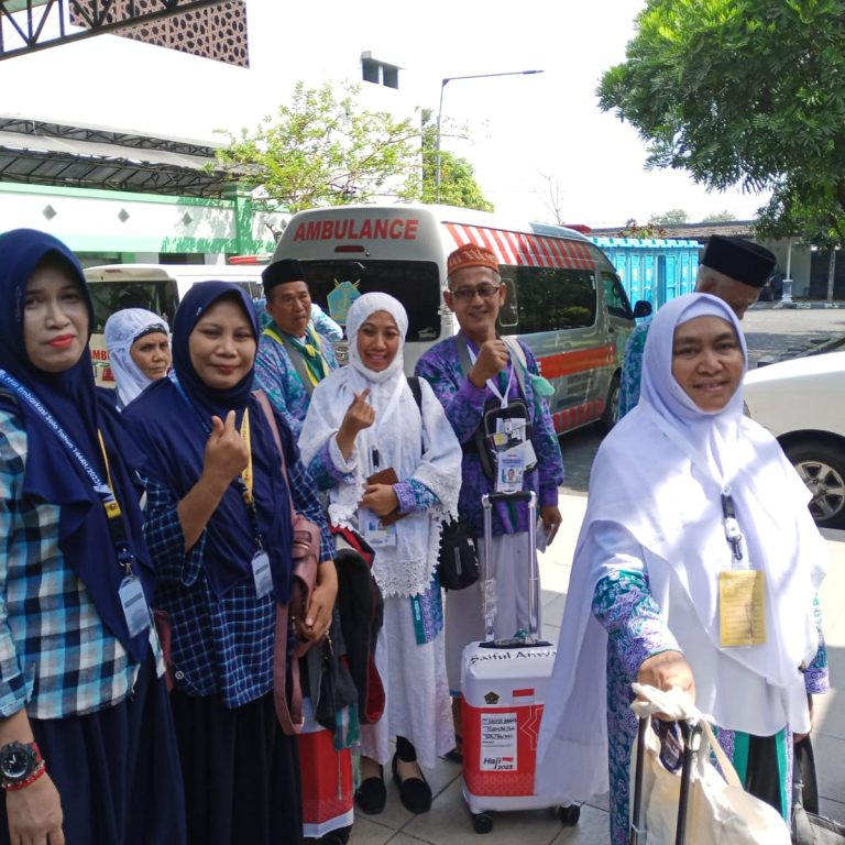 Kesehatan Belum Layak, Lima Calhaj Asal Rembang Tunda Berangkat