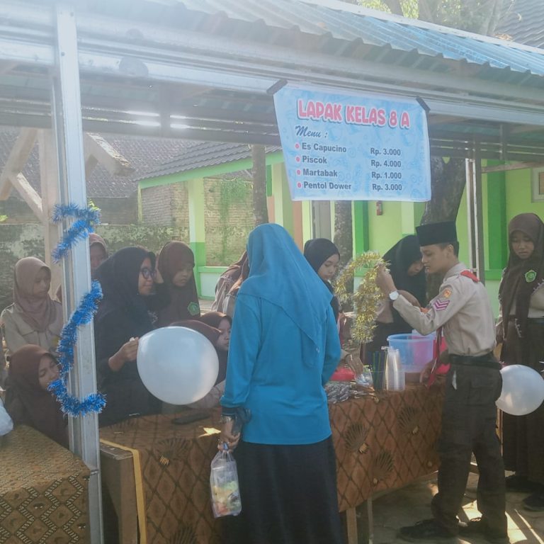 Implementasikan Pelajar Pancasila, MTsN 2 Rembang Gelar Karya Siswa