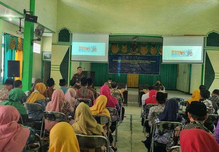 Penerangan Hukum Harapkan Kepala Madrasah Brebes Jauh dari KKN