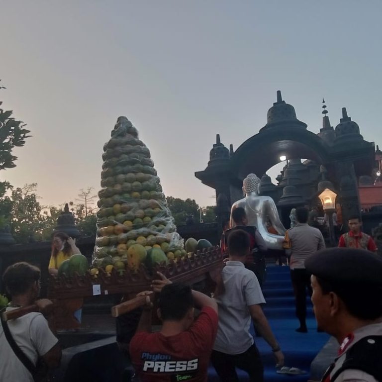 Sejumlah Vihara di Rembang Adakan Peringatan Tri Suci Waisak 2567 BE