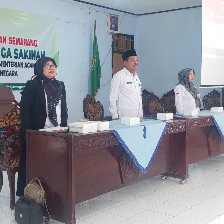 Kepala Kemenag Banjarnegara Buka Pelatihan Keluarga Sakinah Bagi Penyuluh Agama Islam