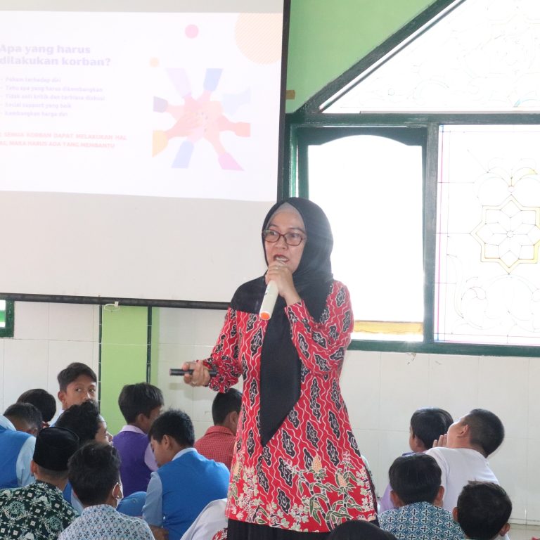 MTs Negeri 2 Tegal Angkat Materi Anti Bullying di MATSAMA 2023