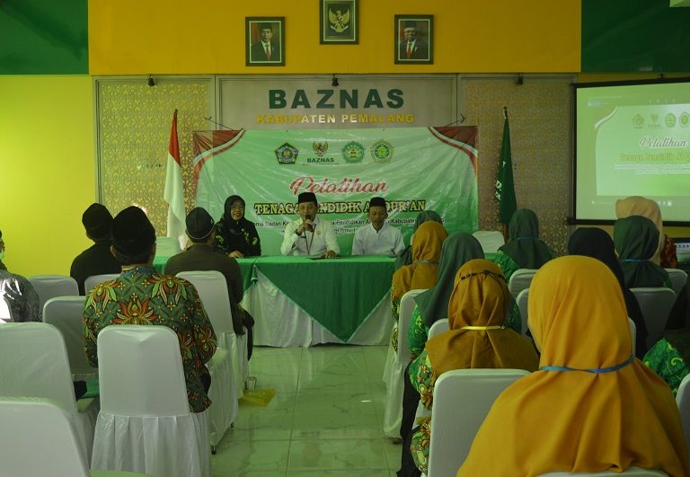 Partisipasi Masyarakat dalam Pembinaan Keagamaan