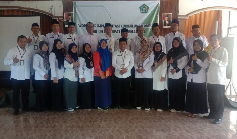 Peran Penting Guru dalam Implementasi Kurikulum Merdeka