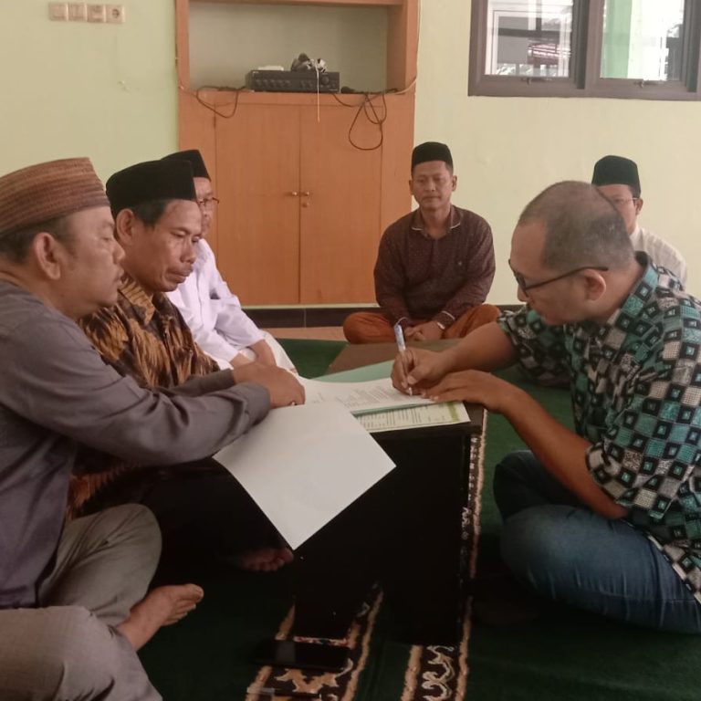 Ikrar Syahadat Musholla Al-Ikhlas Kankemenag Kab.Pekalongan