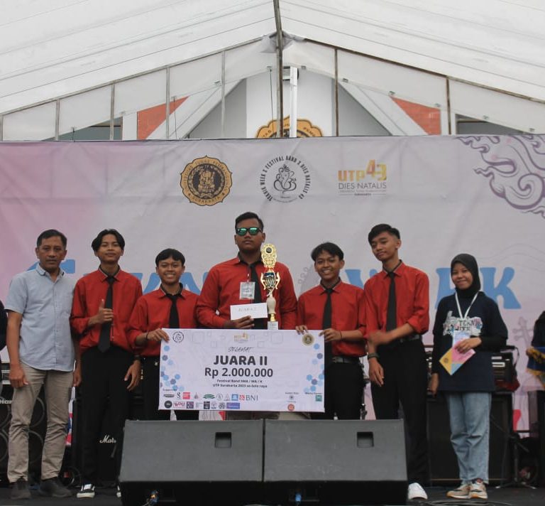 Yaqin Band MAN 1 Sragen Raih Juara 2 di Ajang Festival Band Pelajar SMA/K Se – Solo Raya Tahun 2023