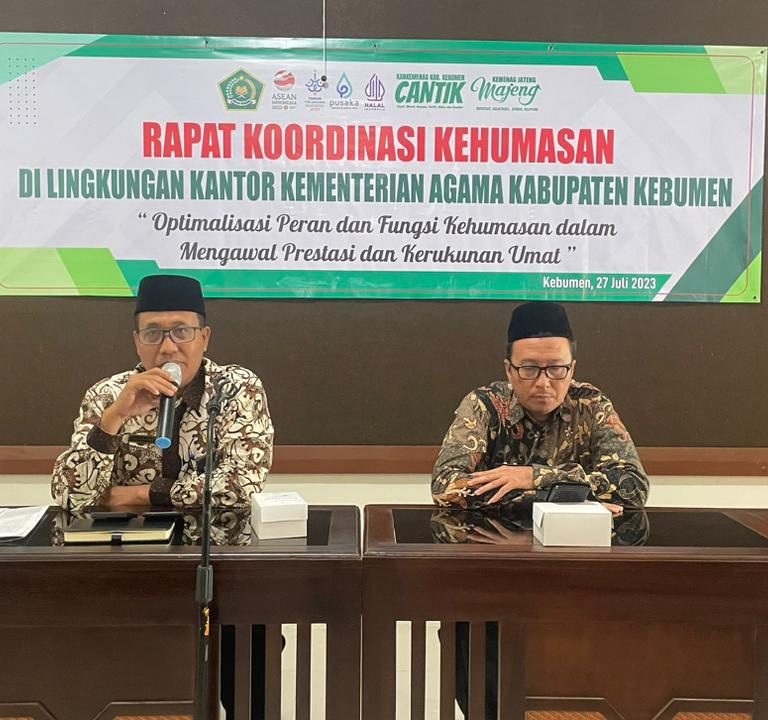 Rakor Kehumasan, Kakankemenag Kebumen Ajak Main Tik Tok