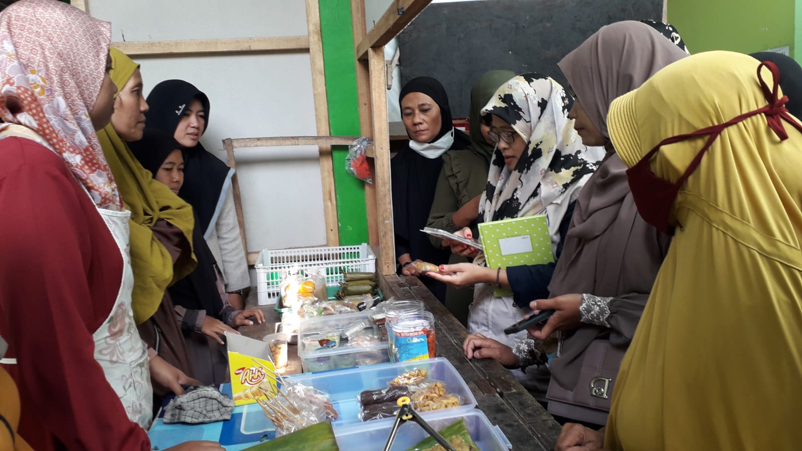 Sosialisasi Kantin Halal, MIN 1 Kebumen Gandeng Pendamping Proses Produk Halal