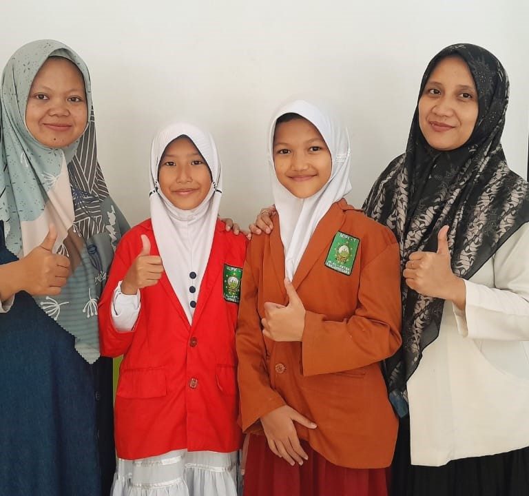 Dua Siswi MI Al Fatah Parakancanggah Ikuti Lomba Madrasah Fest Tingkat Provinsi Jawa Tengah  Bidang MHQ (Memorizing Holy Qur’an )